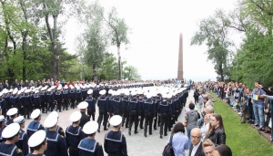 32190885 1886978968269325 8204762779593211904 N